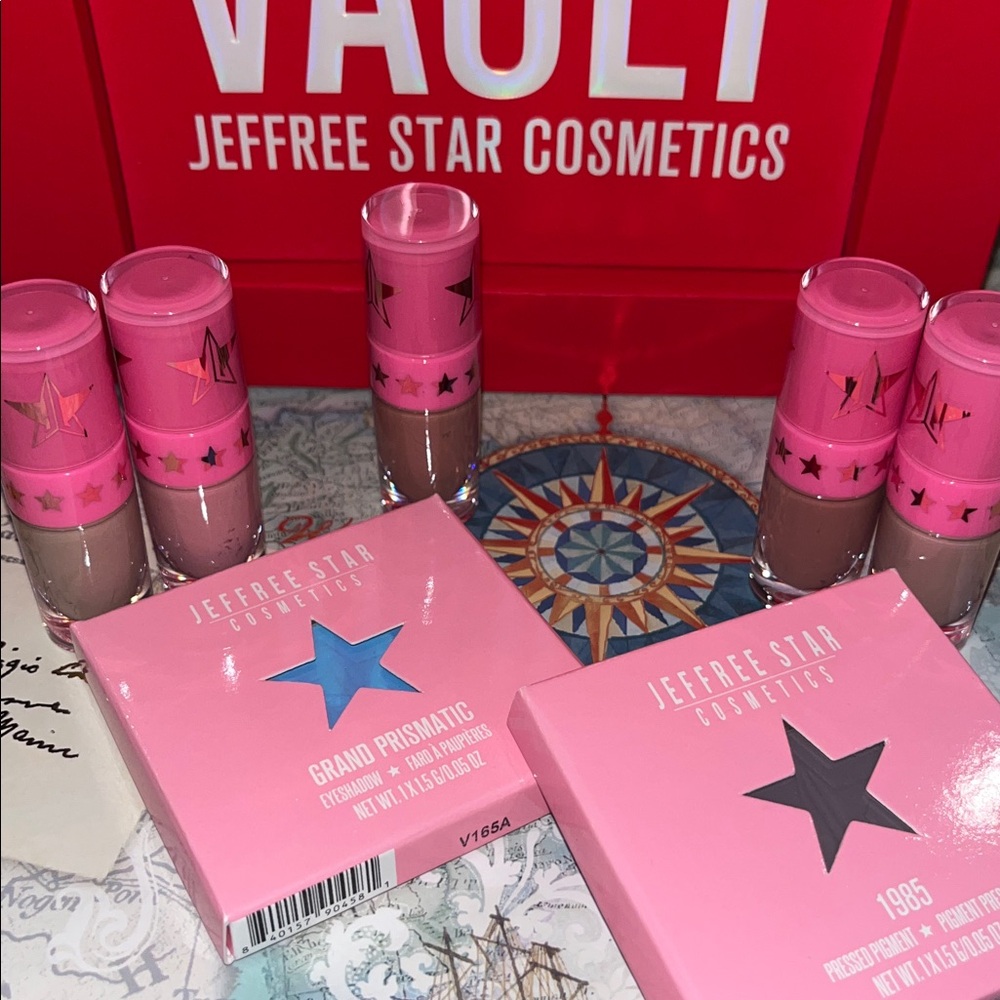 Jeffree star Bundle of 7